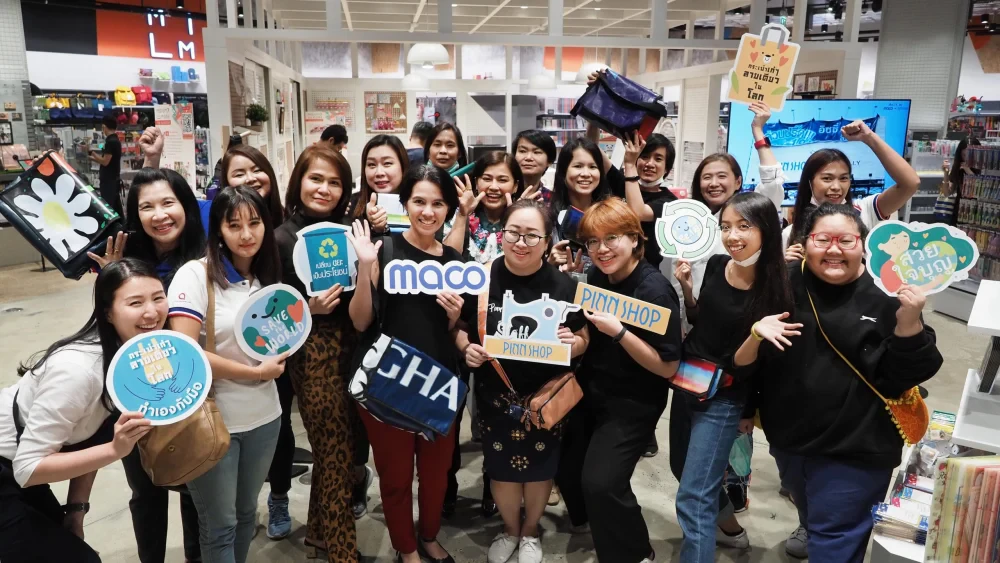 Re.I.Y by MACO x PINN SHOP เปลี่ยนขยะ เป็นประโยชน์