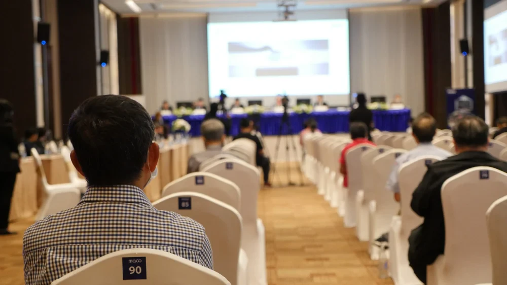 MACO จัดประชุมสามัญผู้ถือหุ้นประจำปี 2563 ตามมาตราการป้องกัน COVID-19 มีมติอนุมัติงดการจ่ายเงินปันผล
