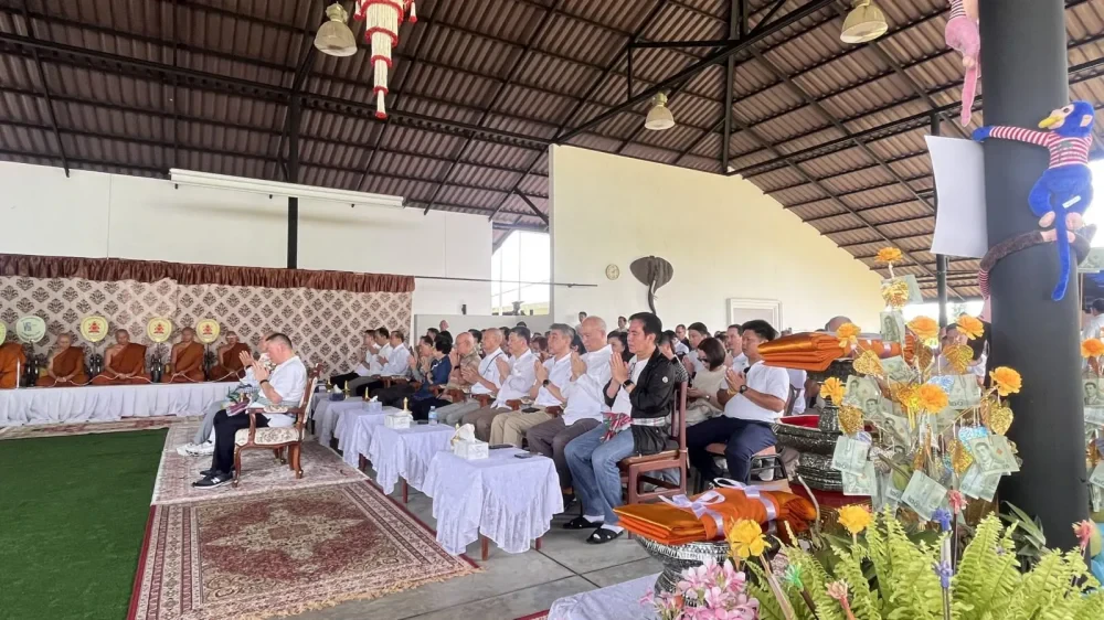 คณะผู้บริหารของบริษัท ร็อคเทค โกลบอล จำกัด (มหาชน)เข้าร่วมงานทอดผ้าป่าสามัคคีกับกลุ่มบริษัทบีทีเอส