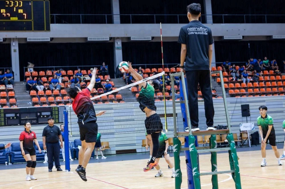 บริษัท ร็อคเทค โกลบอล จํากัด (มหาชน) บริษัท ระบบขนส่งมวลชนกรุงเทพ จำกัด (มหาชน) และบริษัทแพลนบี มีเดีย จำกัด (มหาชน) 3 บริษัท ผนึกกำลังจัดกิจกรรม Sport Day ครั้งที่ 1 เพื่อกระชับความสัมพันธ์ ส่งเสริมสุขภาพ และห่างไกลยาเสพติด