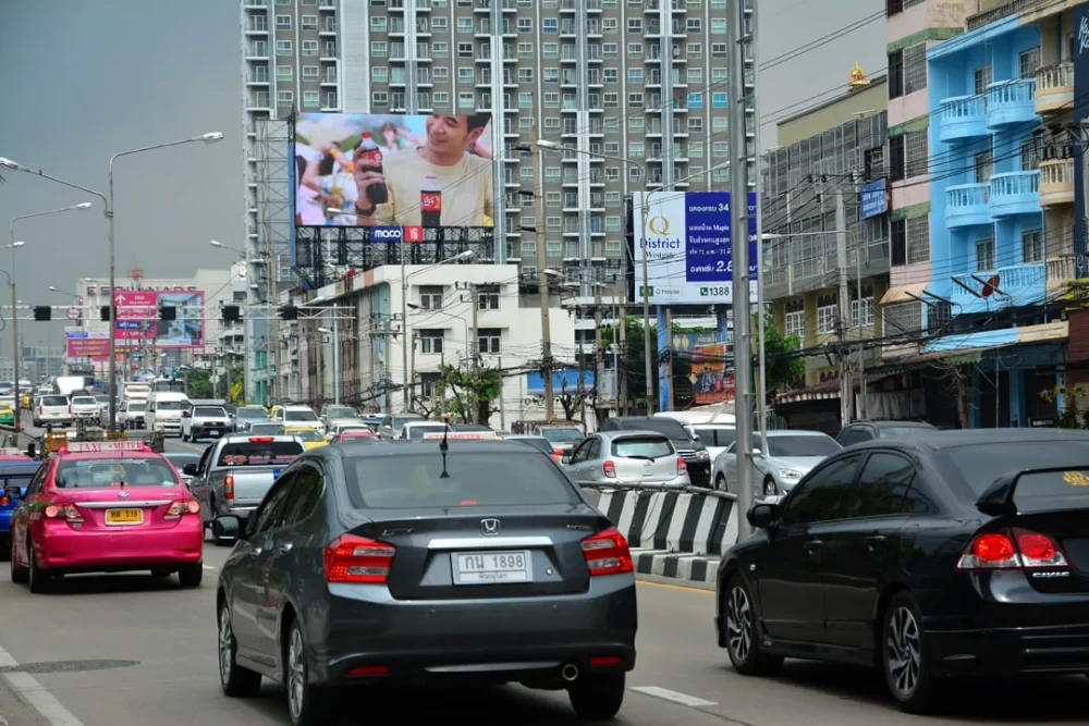 สื่อจอดิจิตอล “CBD LED Network” ขยายตัวพร้อมเข้าถึงกลุ่มเป้าหมาย