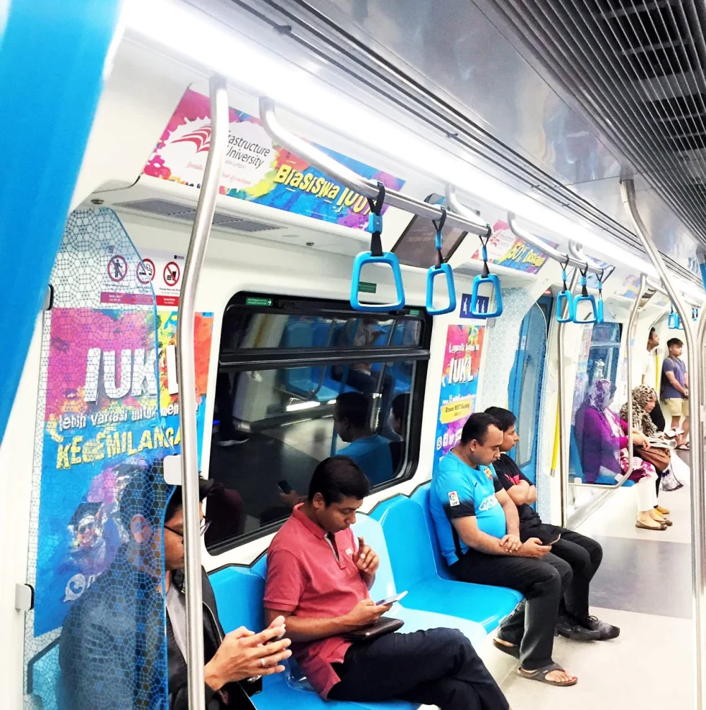 MACO OVERSEA ADS | สื่อประเภท TRANSIT MEDIA ณ ประเทศมาเลเซีย