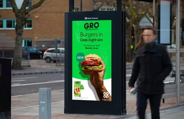 ร้านค้า Co-op เปิดตัวแคมเปญสื่อนอกบ้านนำเสนอแบรนด์ GRO อาหารจากพืช