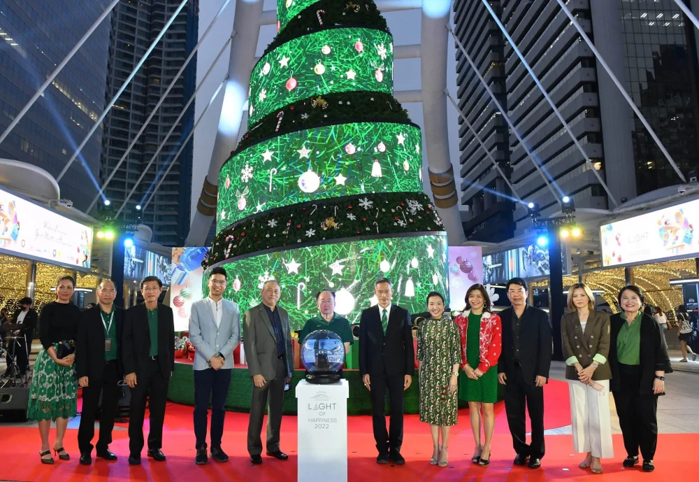MACO and partners unveil the biggest LED RIBBON CHRISTMAS TREE in Thailand