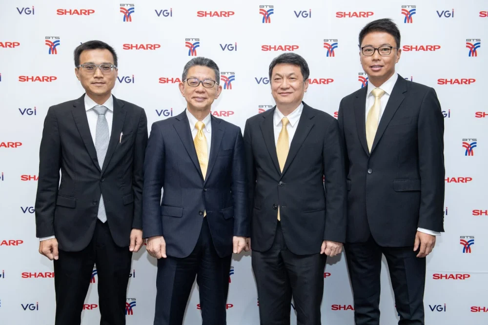 Sharp, BTS และ VGI จับมือส่งมอบอากาศที่ดีขึ้นแก่ผู้โดยสารบีทีเอส